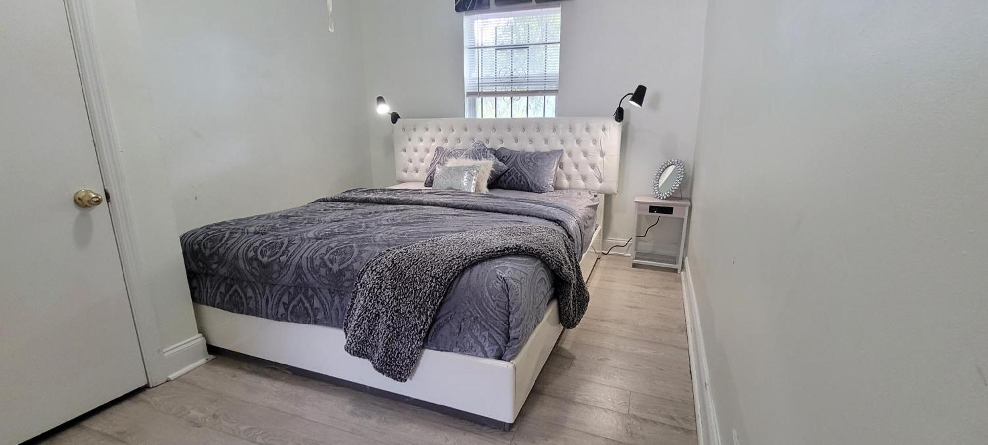 Large, Central, Lovely & Cozy 4Bed/2Bath - House By Everbank Stadium Джэксонвиль Экстерьер фото
