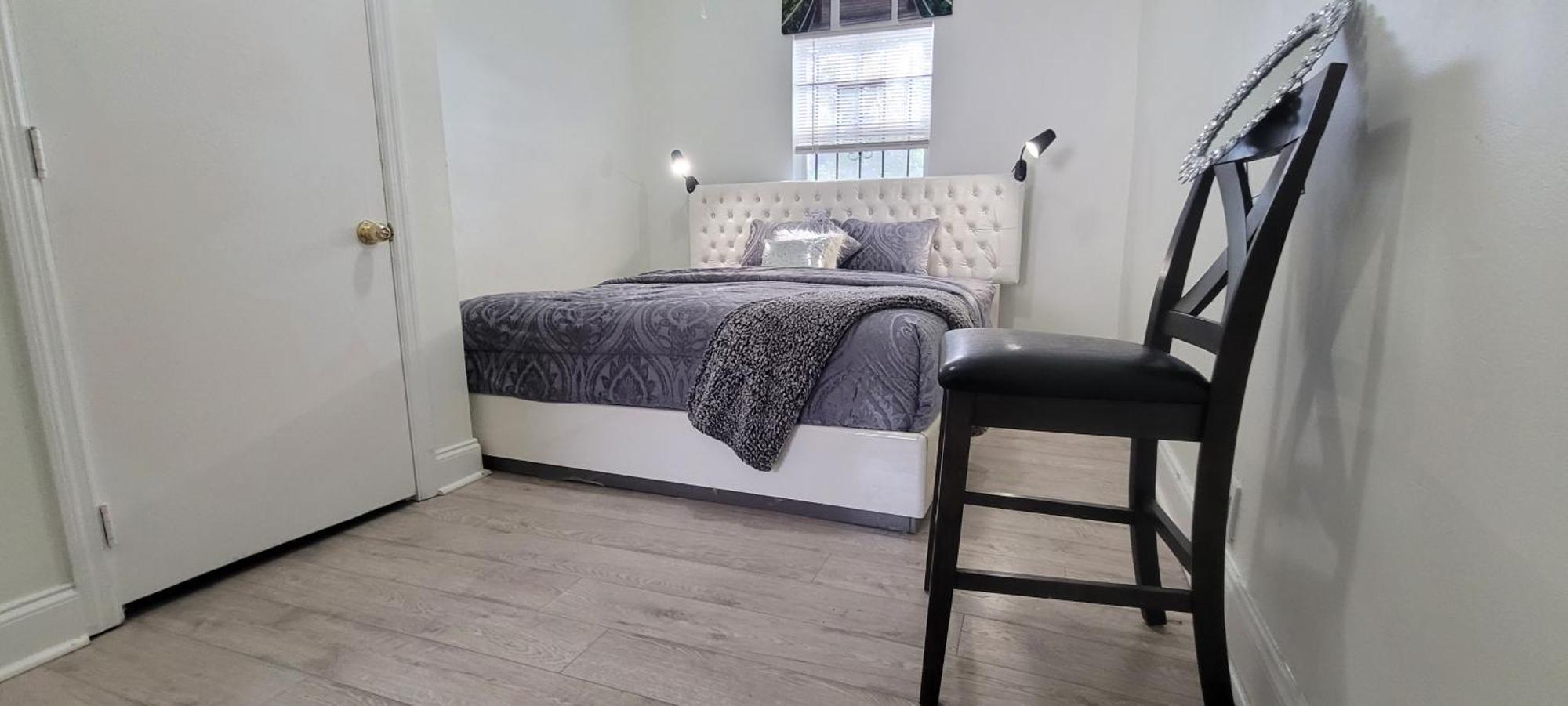 Large, Central, Lovely & Cozy 4Bed/2Bath - House By Everbank Stadium Джэксонвиль Экстерьер фото