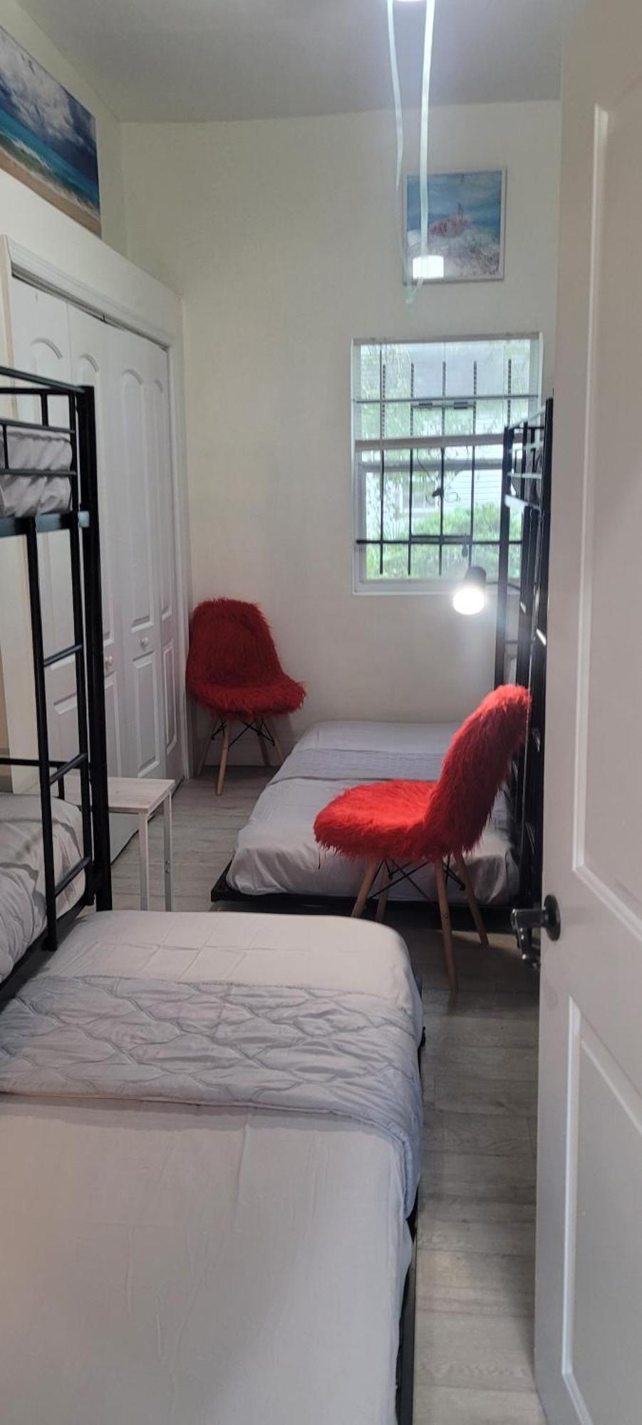 Large, Central, Lovely & Cozy 4Bed/2Bath - House By Everbank Stadium Джэксонвиль Экстерьер фото