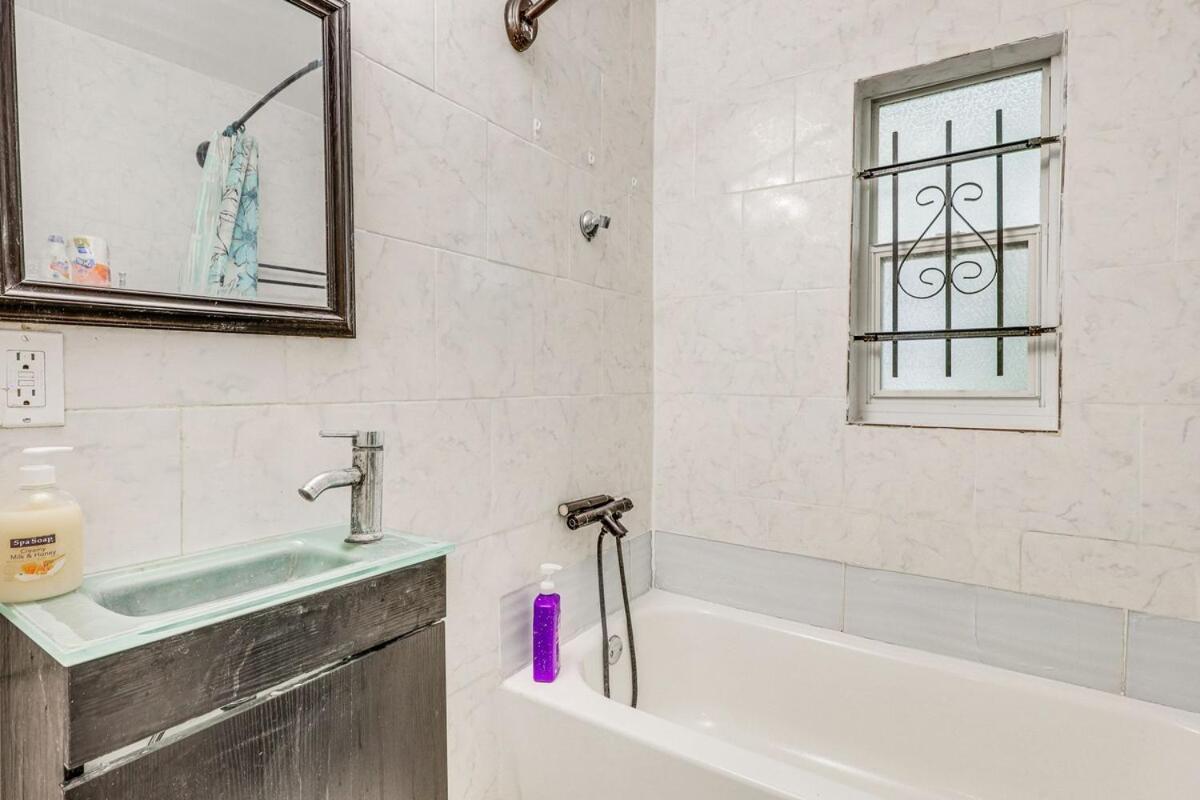 Large, Central, Lovely & Cozy 4Bed/2Bath - House By Everbank Stadium Джэксонвиль Экстерьер фото